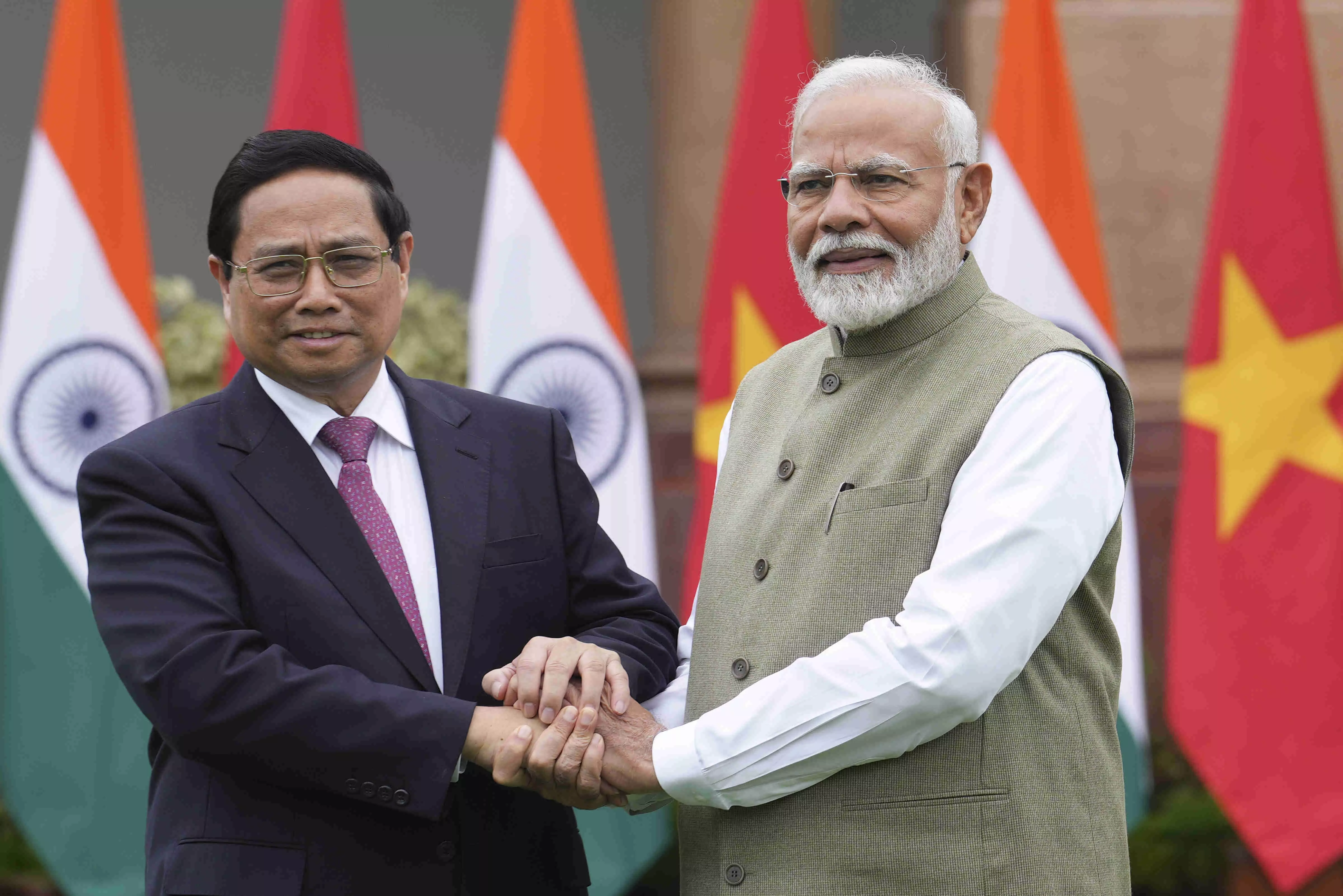 India, Vietnam Forge Stronger Ties with $300M Aid and Defence Pact